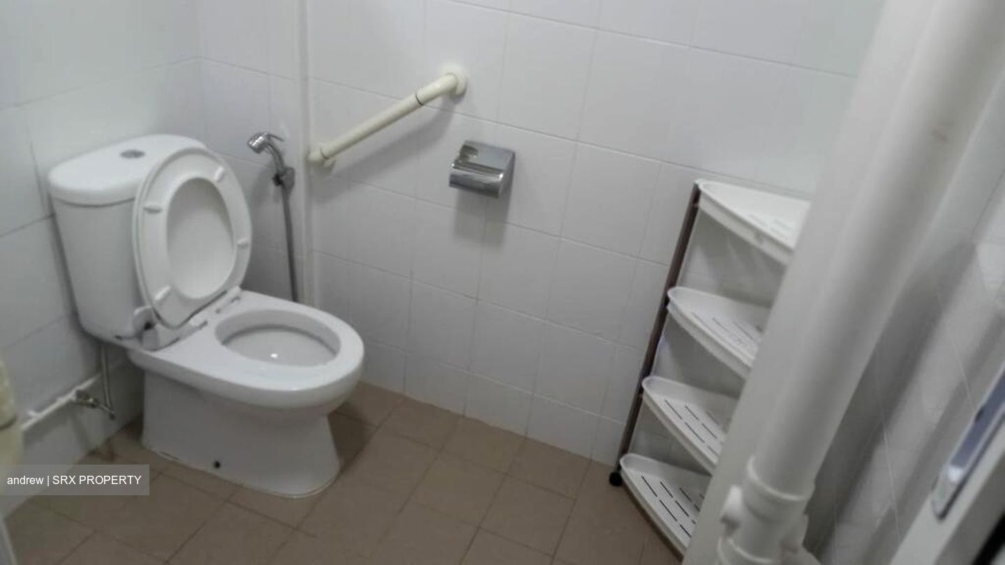 Blk 208 Bukit Batok Street 21 (Bukit Batok), HDB 3 Rooms #519082891